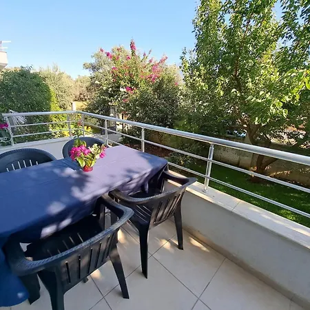 Ahy House Apartament *